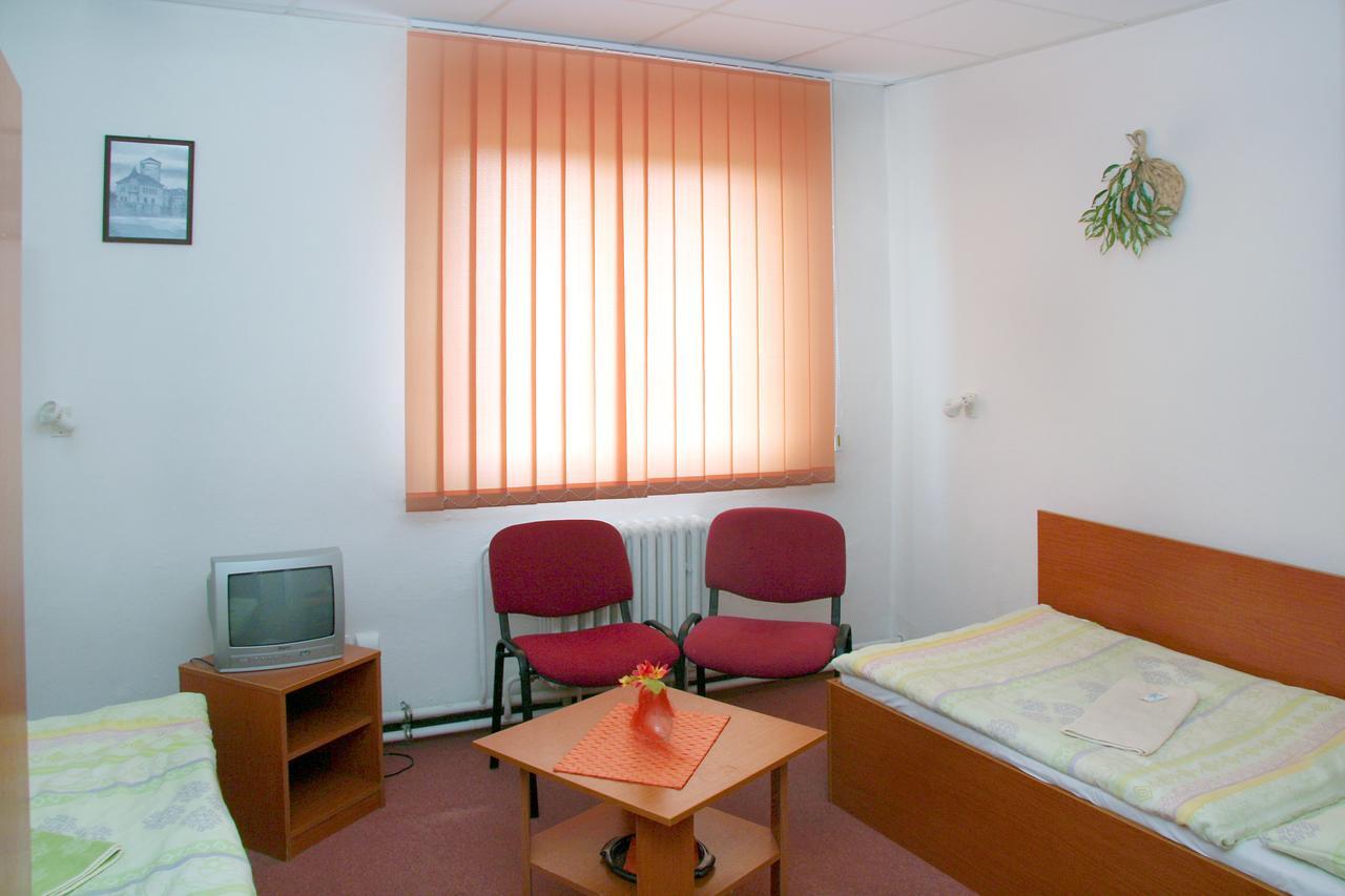 Penzion Olympia** Μπάνσκα Μπίστριτσα Εξωτερικό φωτογραφία